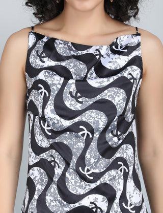 Stylish Black and White Wave Print Midi Dress